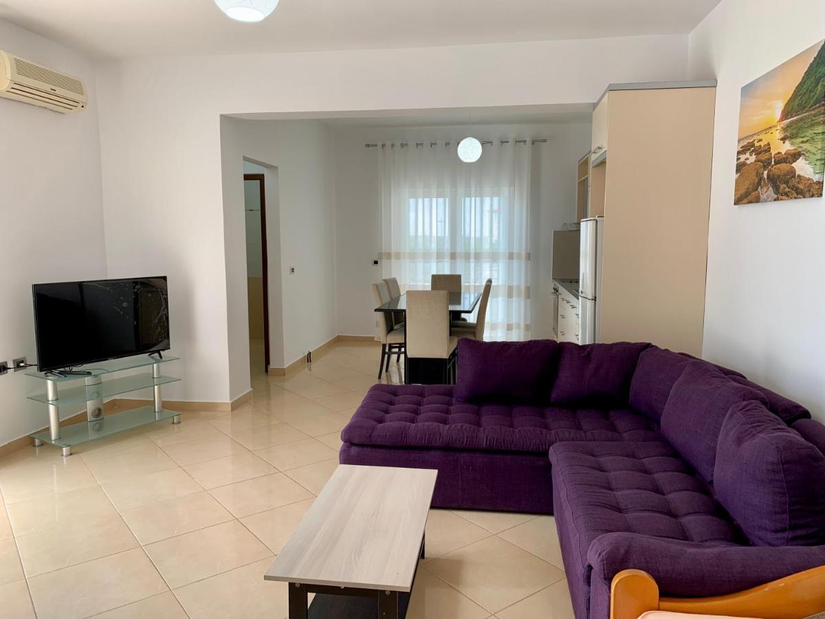 Bardhi Apts Sarande Exterior photo