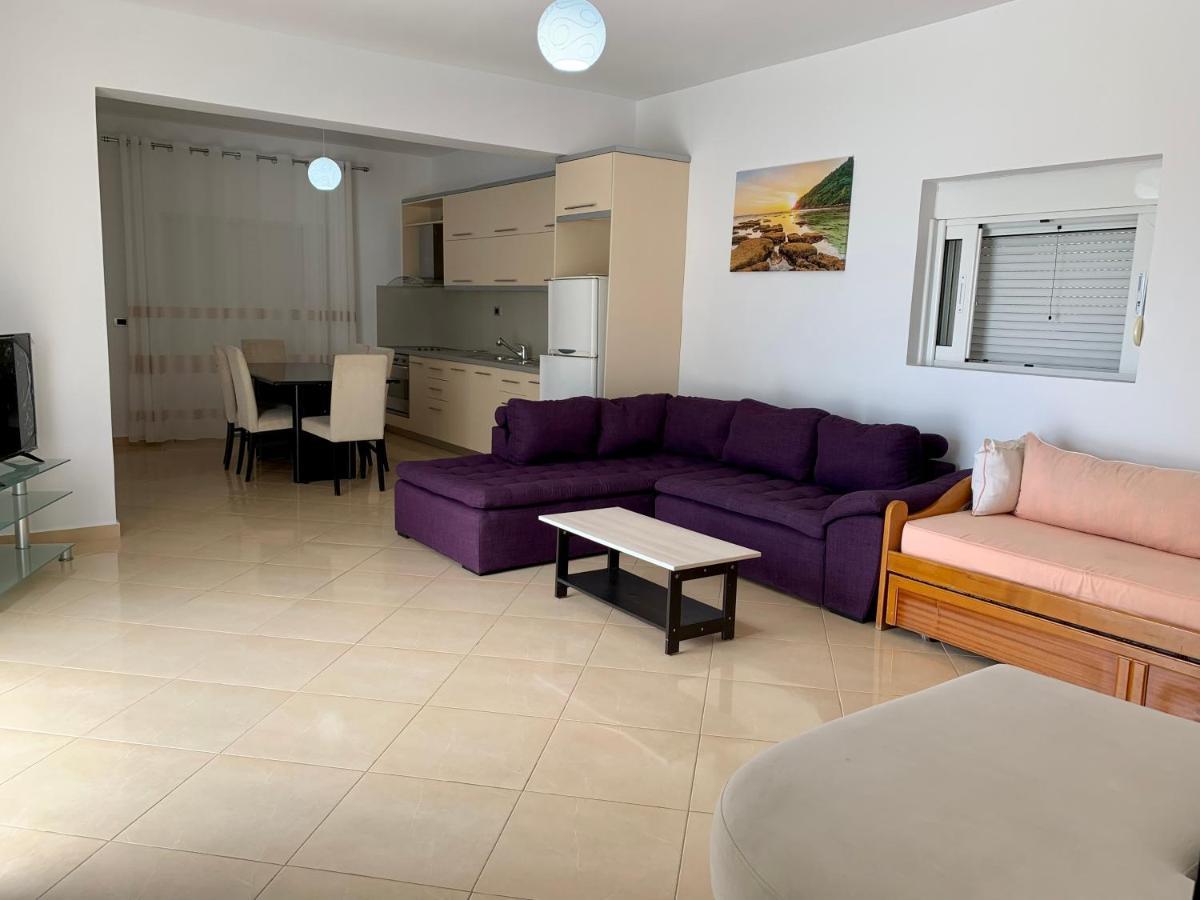 Bardhi Apts Sarande Exterior photo