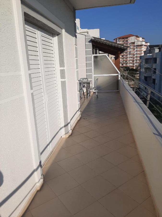 Bardhi Apts Sarande Exterior photo
